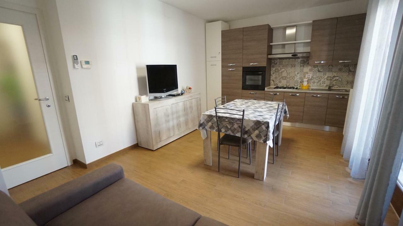 Residenza Topazio San Benedetto del Tronto Exterior foto